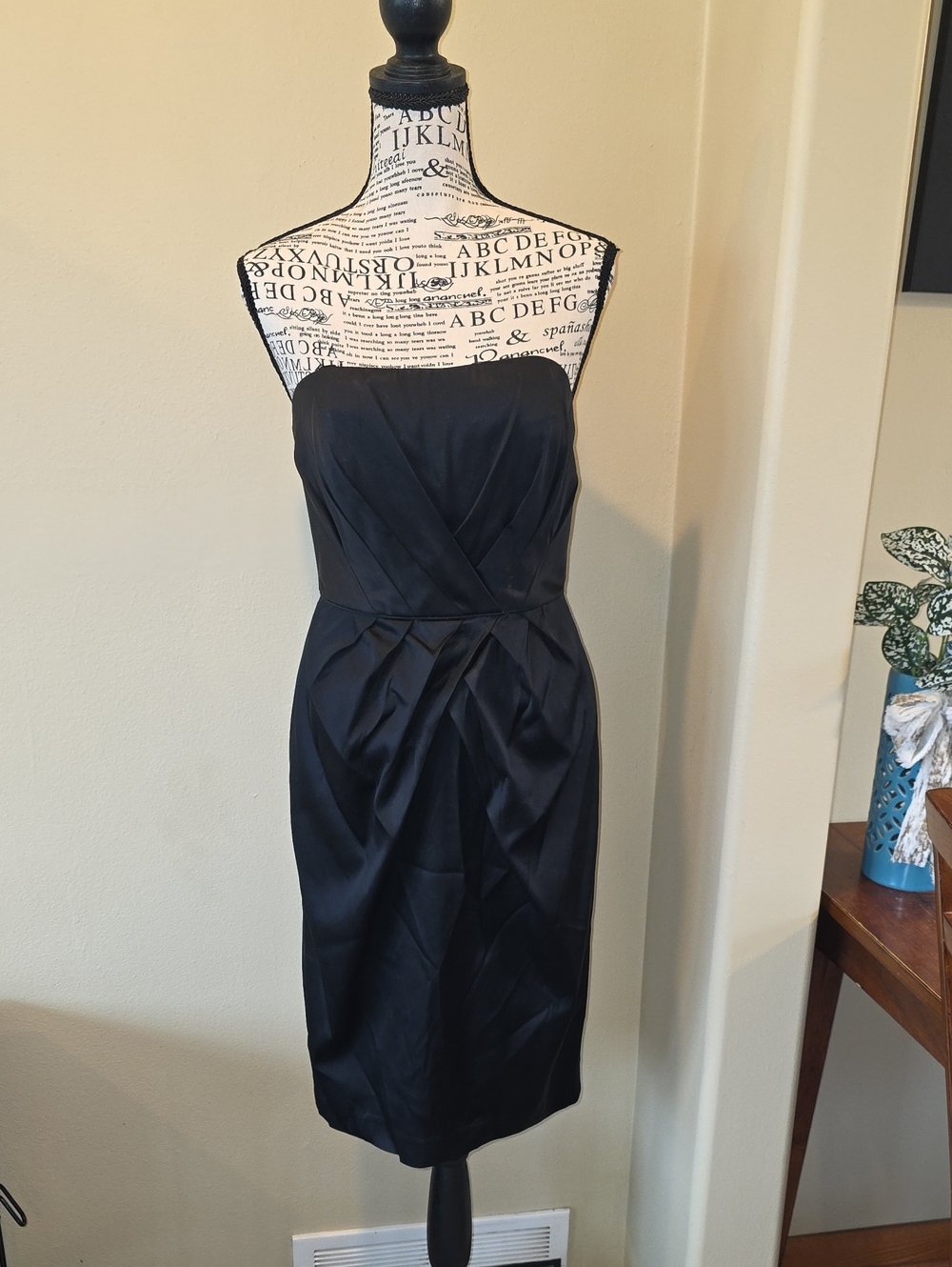 Maggy London 2 Strapless Black Satin Cocktail Dress
